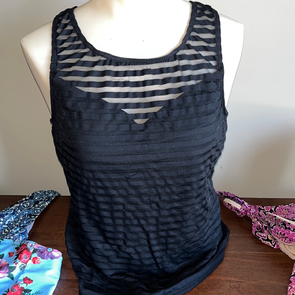 Anne Cole Size 8 Sleeveless Top or Swim Top
